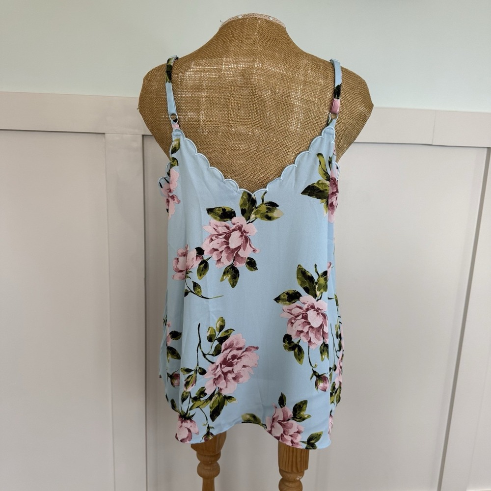 Torrid Sophie Camisole Top Women's 00 M/L Blue Floral Feminine Satin Eyelet - Picture 4 of 10